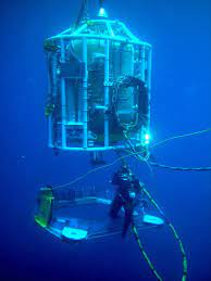 Saturation Diver in water